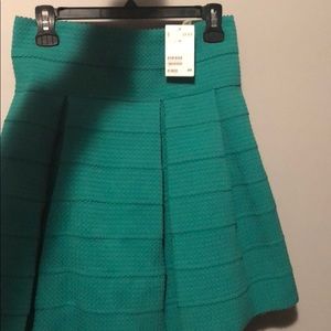 Textured skirt